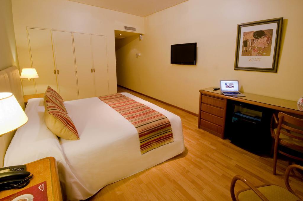 Hotel Argos Bahia Blanca Room photo