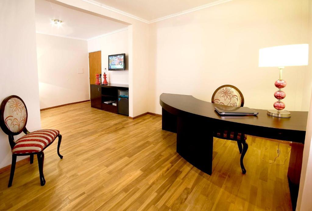 Hotel Argos Bahia Blanca Exterior photo