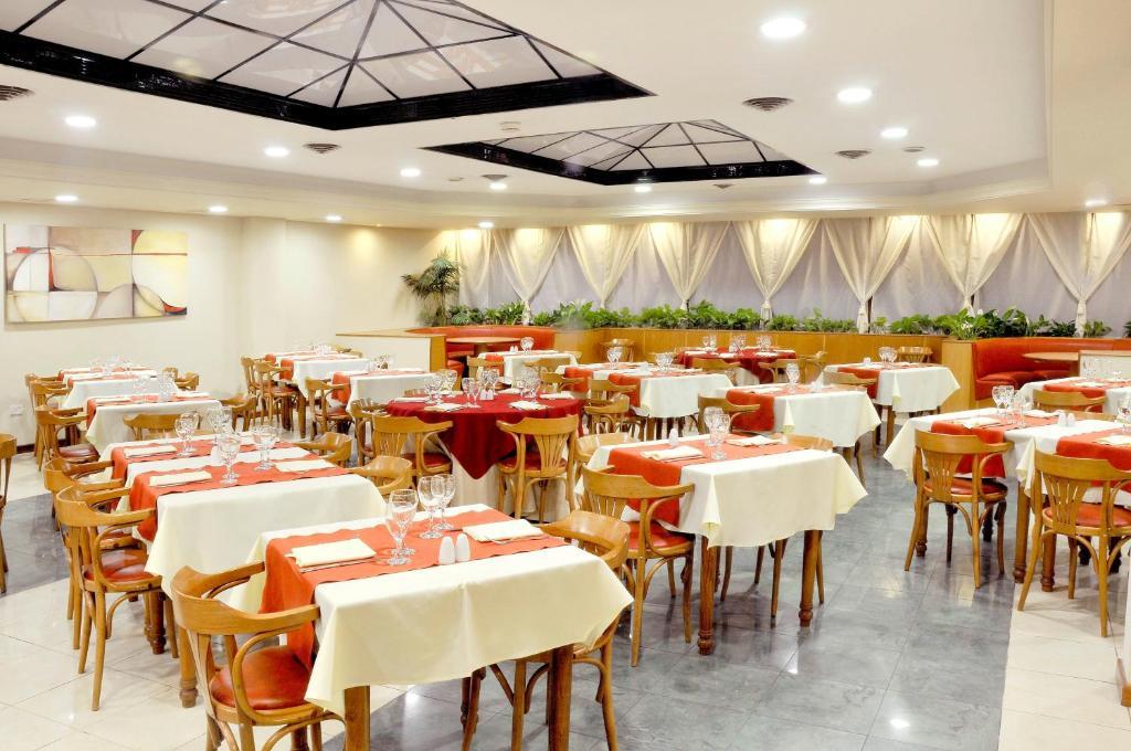 Hotel Argos Bahia Blanca Exterior photo
